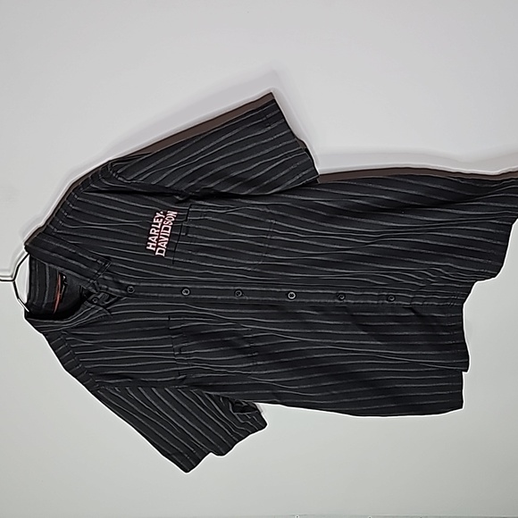 Harley Davidson XL gray short sleeve button down shirt - Picture 2 of 7